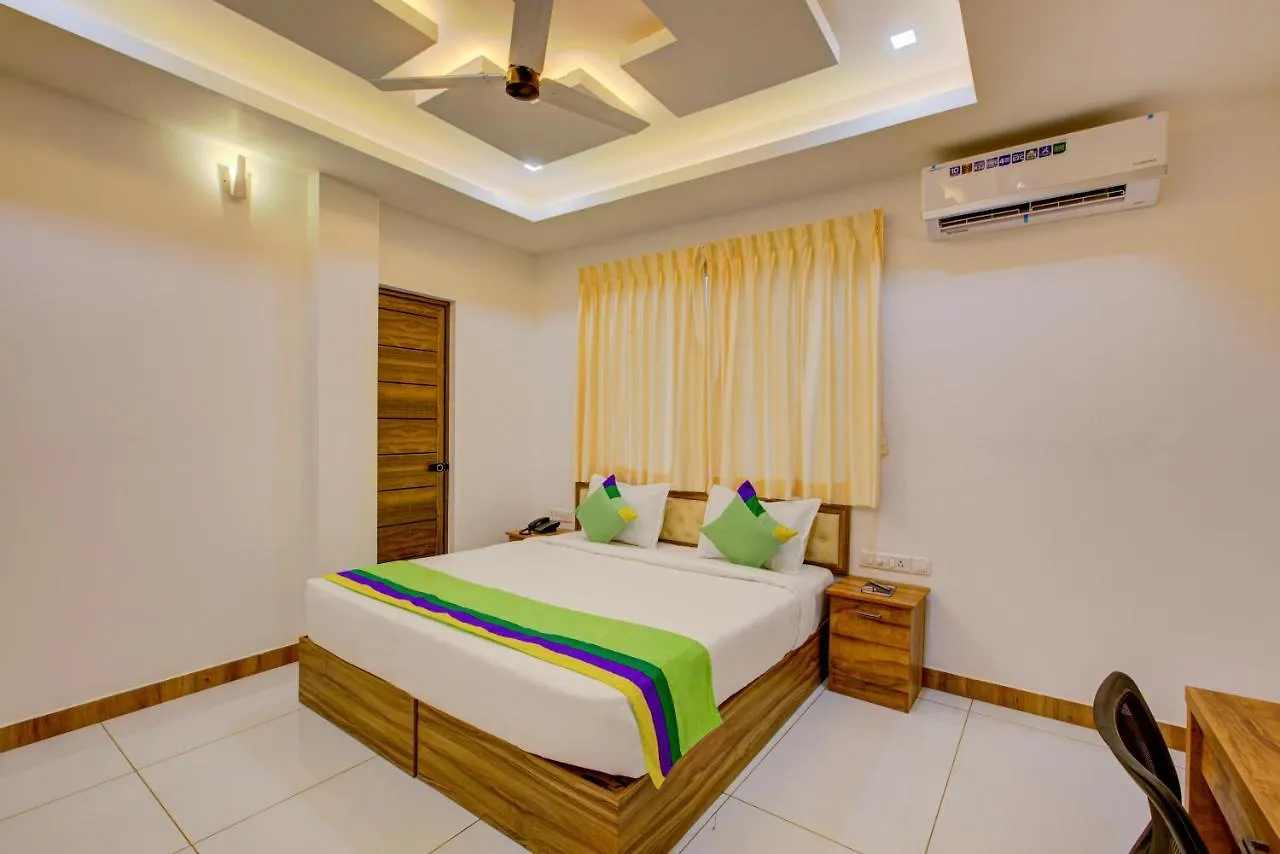 Hotel Treebo Trend 10By D2V Kochi